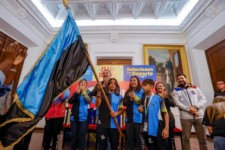 Abanderada delegación del Zulia a los Juegos Nacionales Estudiantiles