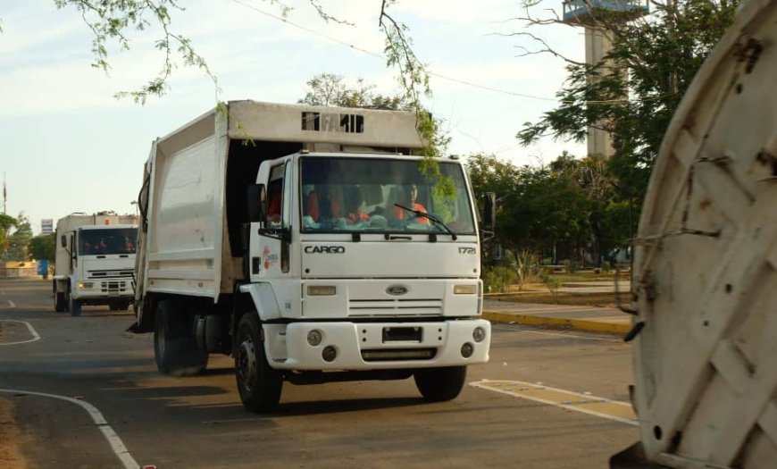 Ya Di Martino recoge la basura y asfaltará Maracaibo el fin de semana