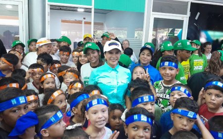 La lluvia no impidió que la algarabía infantil colmara el Plan Vacacional RIE
