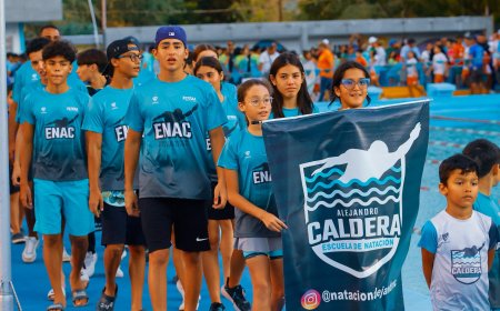 250 atletas arrancaron Estatal de Natación de la mano del Gobernador Luis Caldera