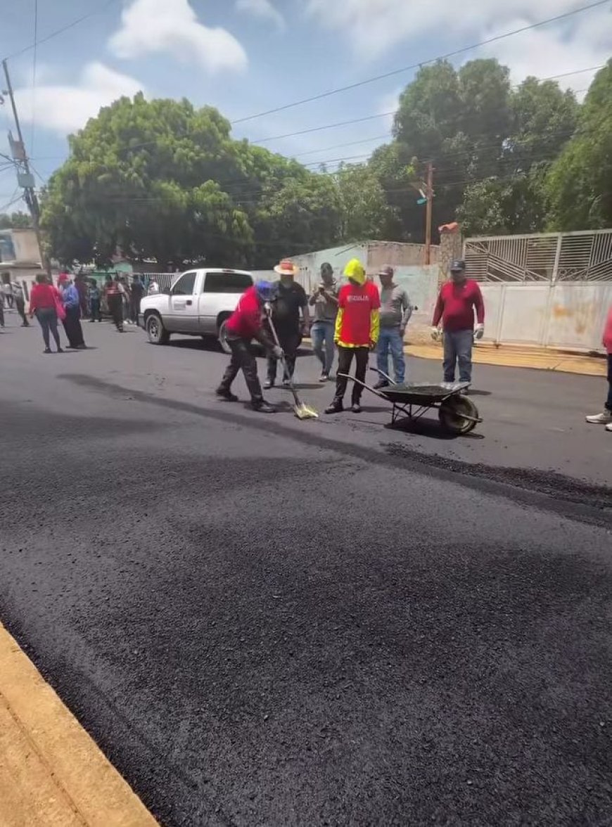 Di Martino le da palo a la basura, asfalta, demarca y pinta brocales