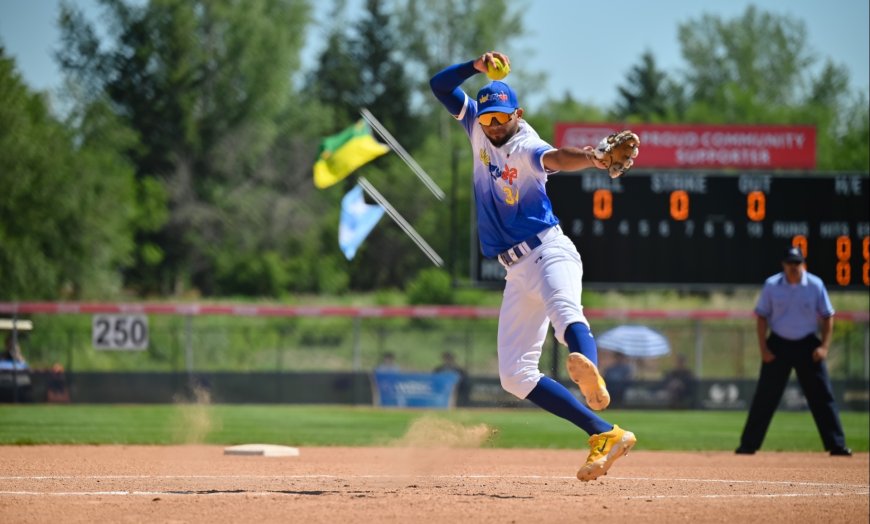 JUEGOS MUNDIALES CHENGDU: Los campeones debutaron con triunfo 