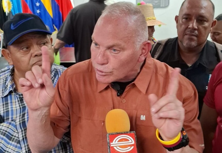 Di Martino rechaza aumento del pasaje y anuncia acciones