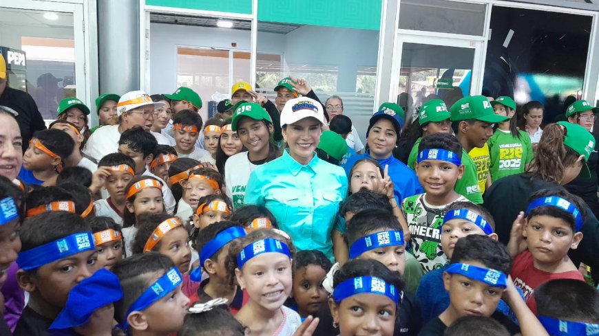 La lluvia no impidió que la algarabía infantil colmara el Plan Vacacional RIE