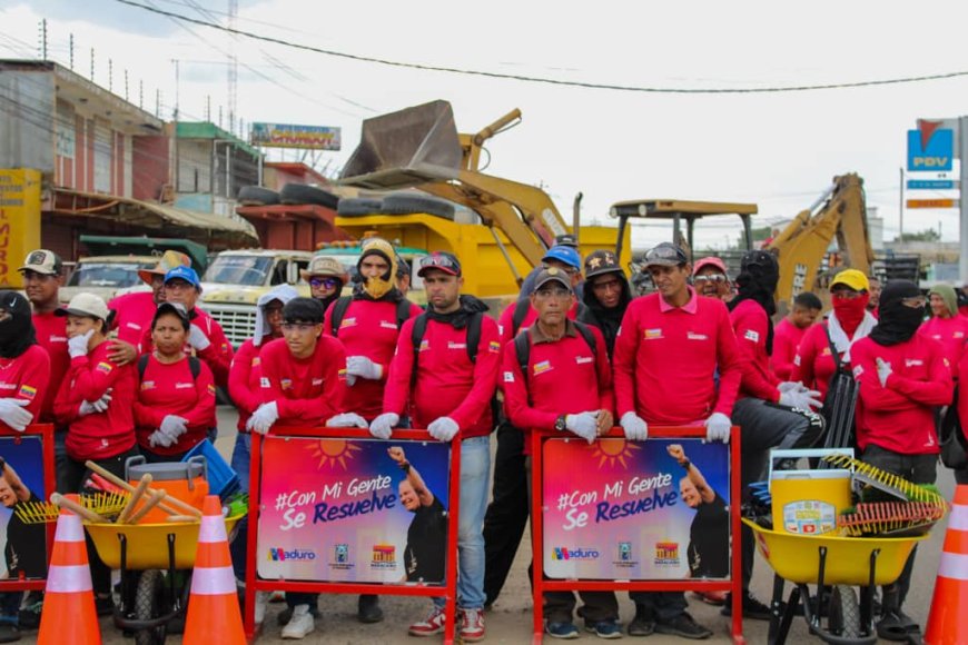 Di Martino sanea y recupera el oeste y en camino 100 camiones para la basura