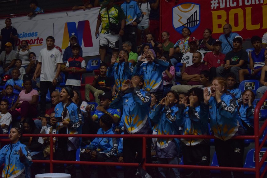 NACIONAL DE BOXEO JUNIOR: Zulia indetenible