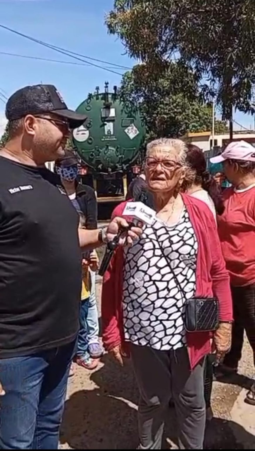 MARACAIBO: Alcaldía destapó y limpió red de aguas servidas del barrio Guaicaipuro