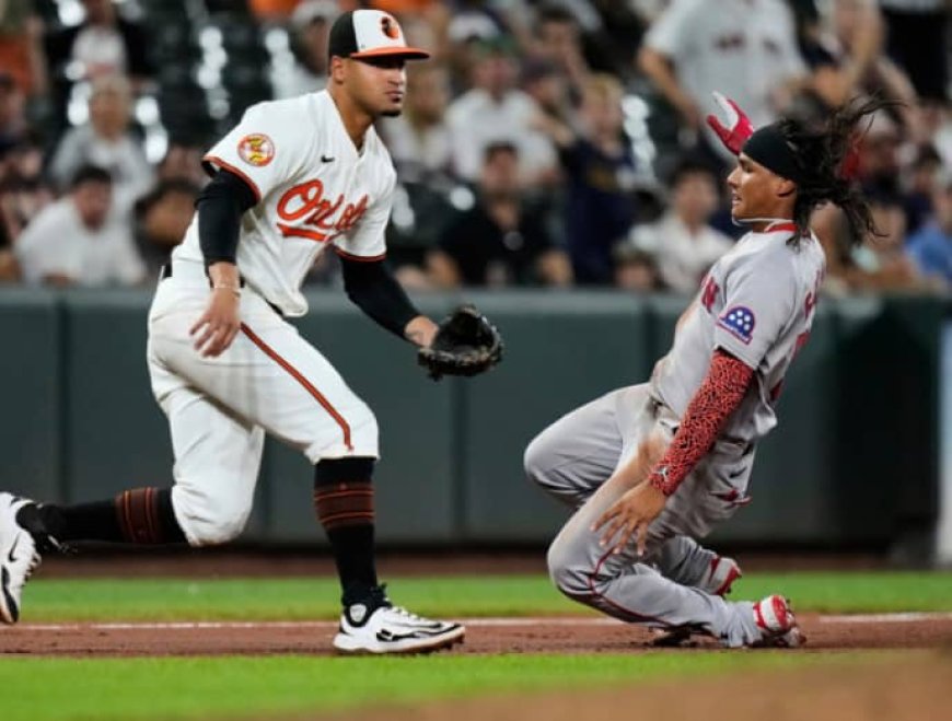 Apureño Jhostynxon García conectó su primer hit en la MLB