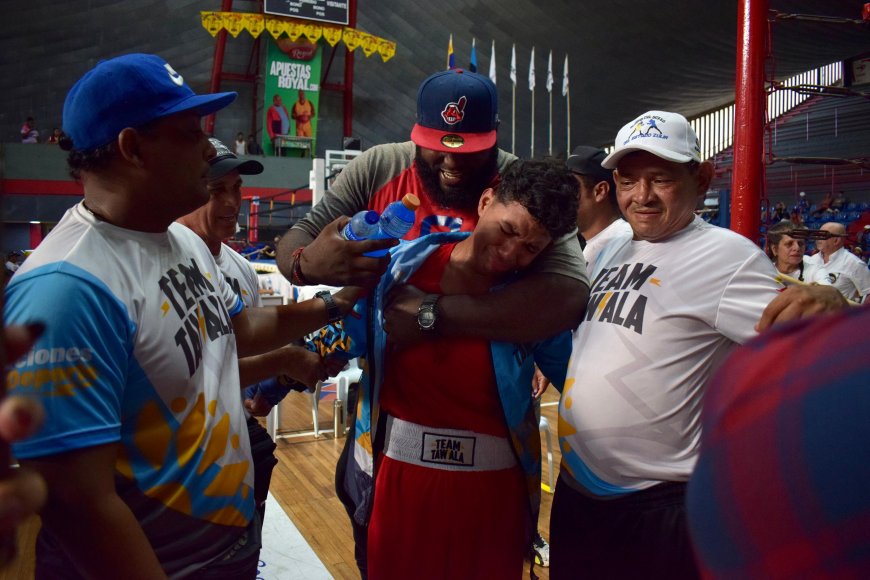 NACIONAL BOXEO JUNIOR: Cuatro zuliano van por oro el domingo
