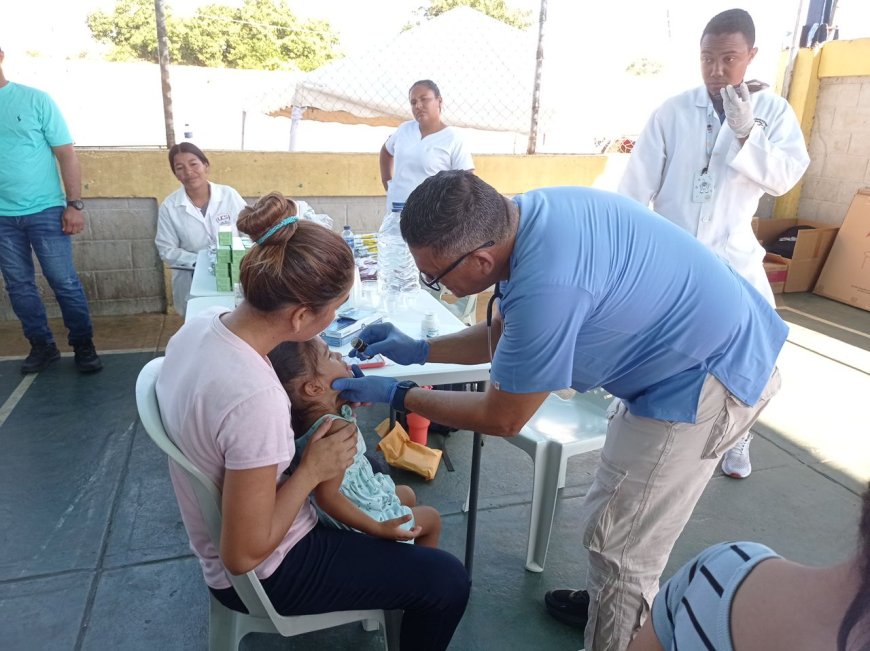 A la parroquia Venancio Pulgar llevó atención a la salud el gobernador Caldera