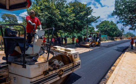 Corredor vial Las Peonías recibe casi 4 mil toneladas de asfalto