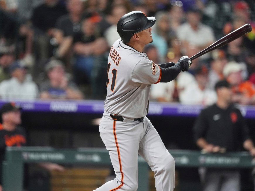 Wilmer Flores puso el sabor venezolano al triunfo 70 de los Gigantes
