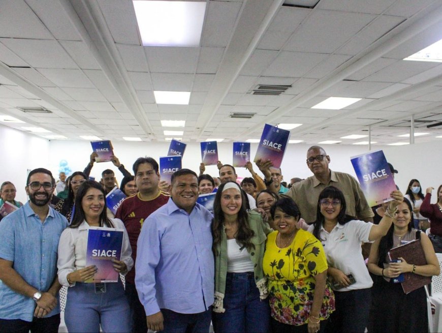 Apoyo total: Alcaldía de Maracaibo entregó licencias económicas a emprendedores