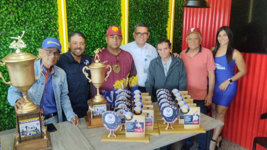 Torneo de softbol policial homenaje a las Glorias Deportivas del Zulia