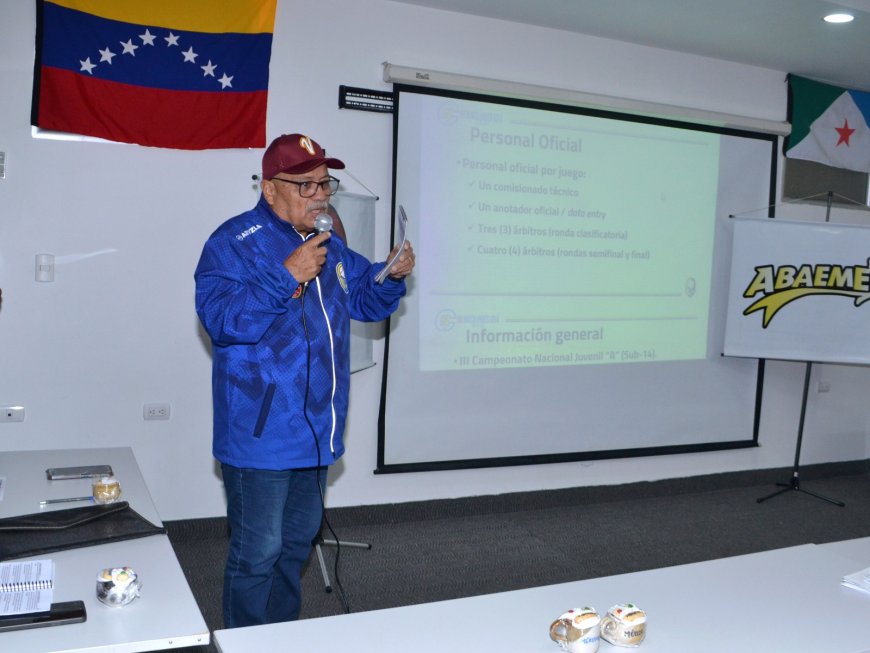 NACIONAL BEISBOL JUVENIL.  Los mejores clubes del país por el título