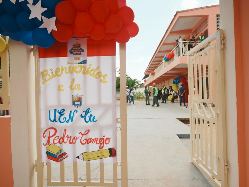 Gobernador Caldera acompañó inicio de año escolar: Más de 660 mil estudiantes incorporados