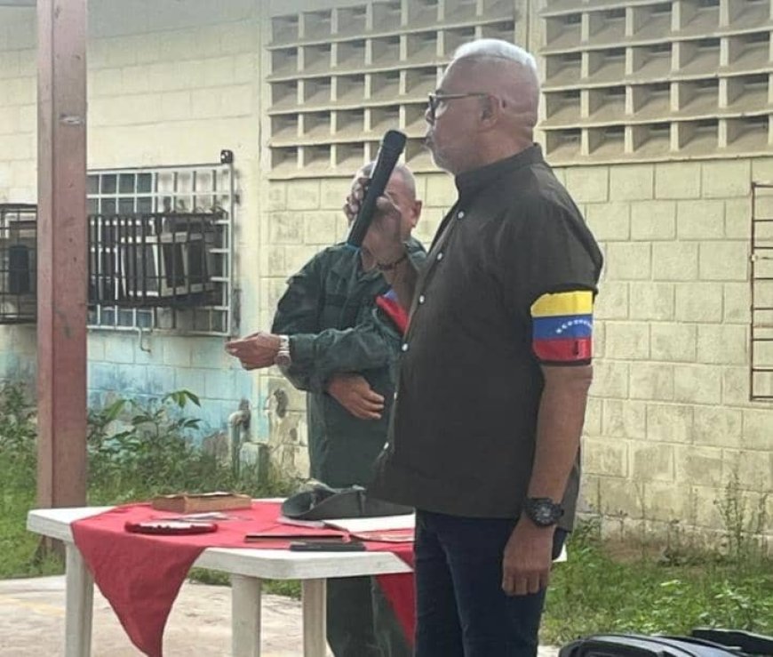 Comunas de Maracaibo se entrenan para la defensa integral de la nación