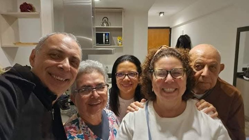 Un trío que se las trae: Otra vez felicidades