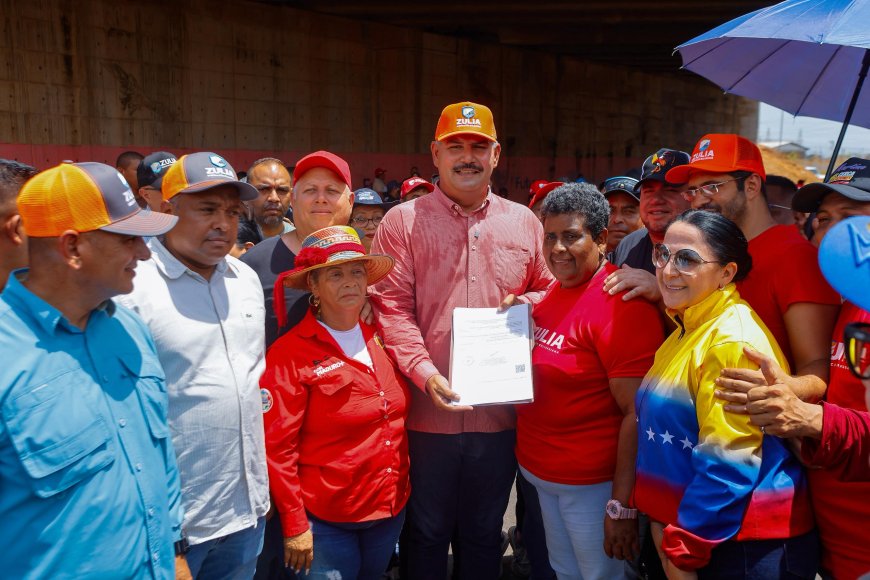 22 unidades entregó Luis Caldera para la recolección de basura de 10 parroquias