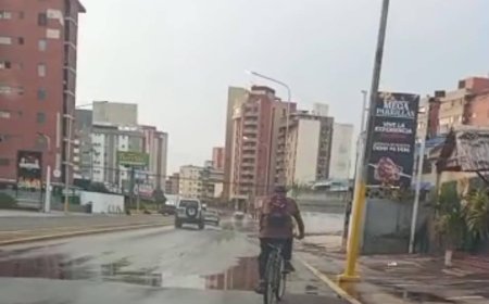 MARACAIBO: Botes de agua afectan y afean la ciudad: Alcaldía los acabará
