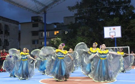 Vecinos de la Plaza El Jazmín celebraron su recuperación con una fiesta cultural