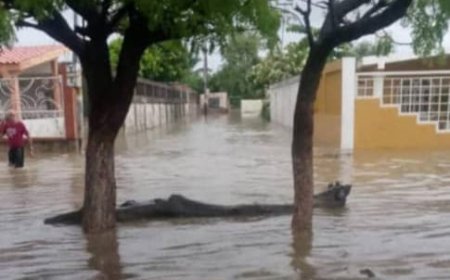 Aguacero de este sábado inundó a varios sectores populares de Cabimas