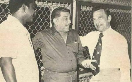 Al igual que “El Musiu”, “El Premier” desbordó simpatía como narrador de béisbol