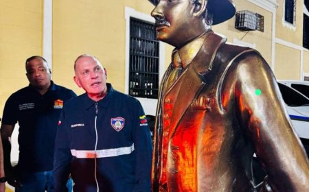 San José Gregorio Hernández en la Basílica: Alcalde Martino recibió su imágen
