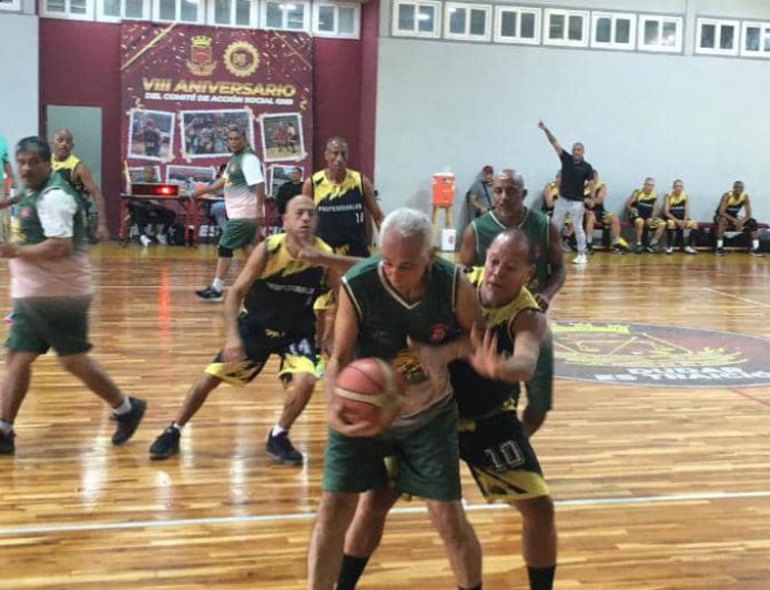 La GNB y La Guaira a defender su invicto en Máster 60 abriendo noviembre