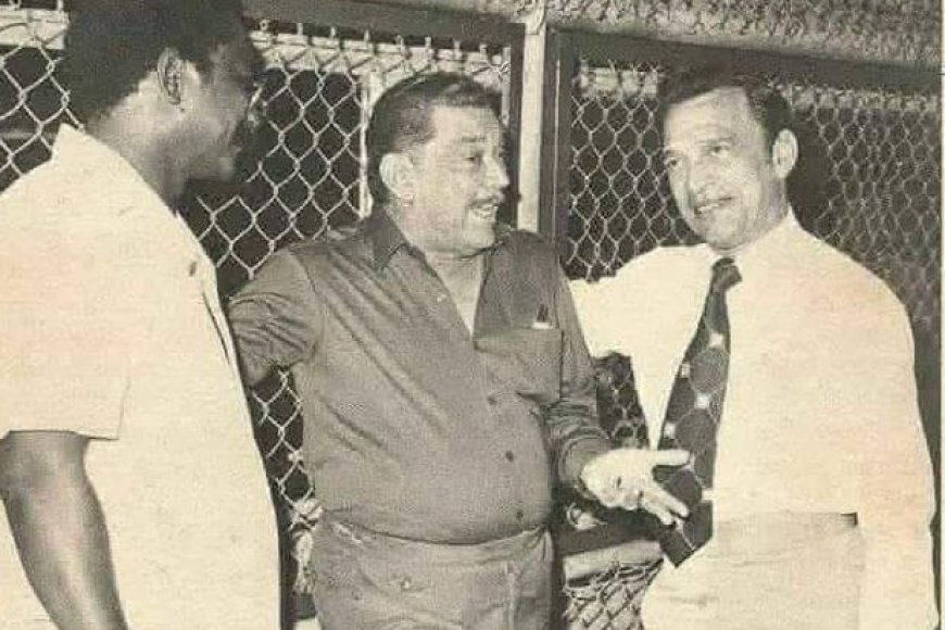 Al igual que “El Musiu”, “El Premier” desbordó simpatía como narrador de béisbol