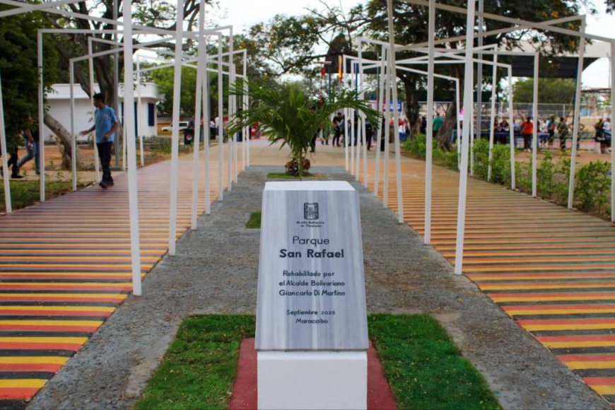 Más amor para Maracaibo: Alcaldía recuperó y entregó otras tres plazas