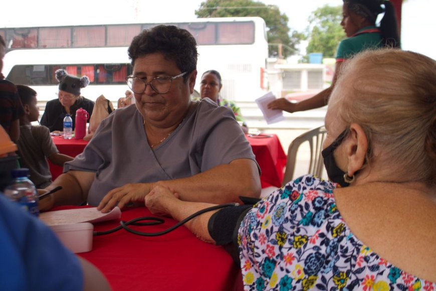 MARACAIBO: Alcaldía atendió 414 casos de salud en jornada integral
