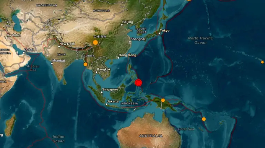 Al menos dos muertos por otro terremoto con alerta de tsunami en Fiipinas