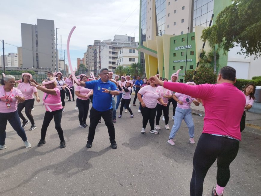 MARACAIBO: Una bailoterapia de la Dirección de Seguridad a la prevención del cáncer de mama
