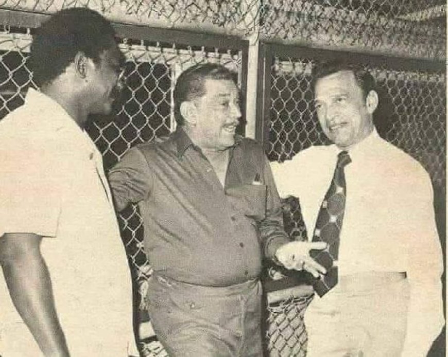 Al igual que “El Musiu”, “El Premier” desbordó simpatía como narrador de béisbol