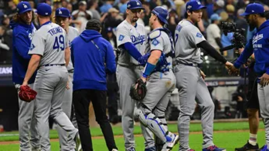 Dodgers a un paso de la Serie Mundial en sus ansias de revalidar