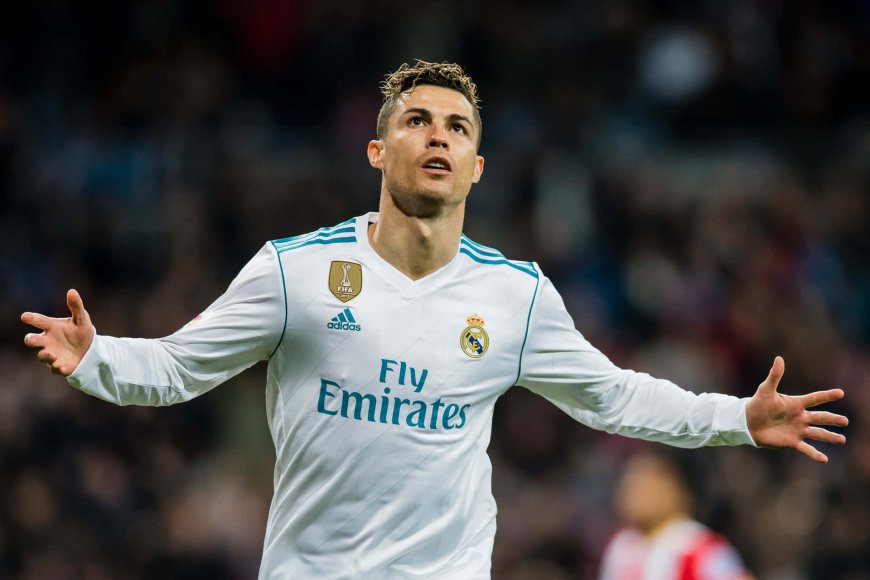 SINTESIS DEPORTIVA: Cristiano Ronaldo sigue escribiendo paginas doradas
