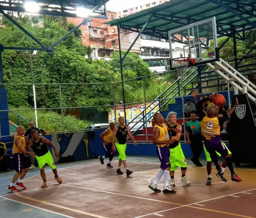 GNB y La Guaira marchan invictos en el Básket Máster 60