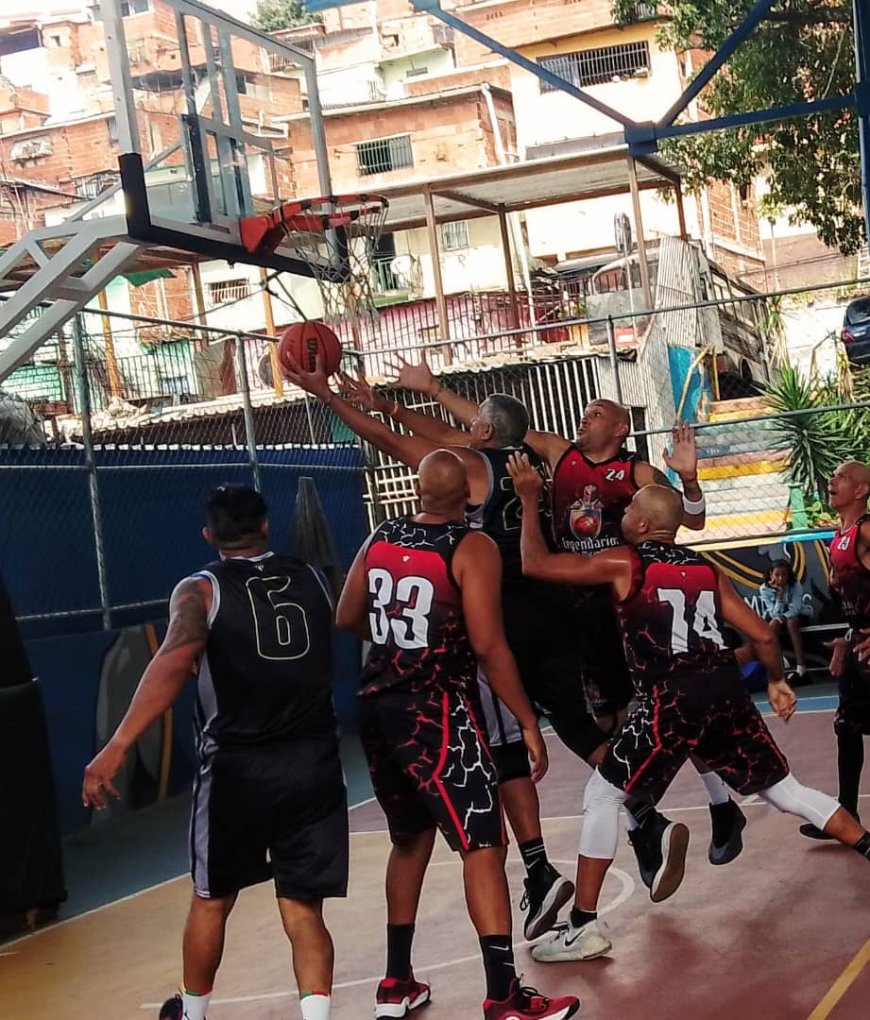 GNB y La Guaira marchan invictos en el Básket Máster 60