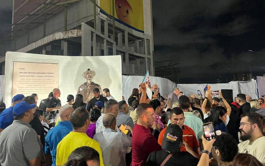La Plaza San José Gregorio Hernández, tributo a la fe y devoción