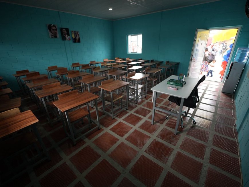 Escolares de la Alta Guajira estrenan EBN El Taparo, otra obra del Gobierno Bolivariano
