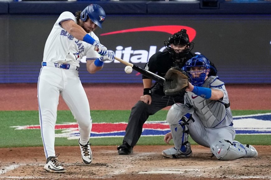 SERIE MUNDIAL: Con una pela, Toronto le ganó el primero a los Dodgers