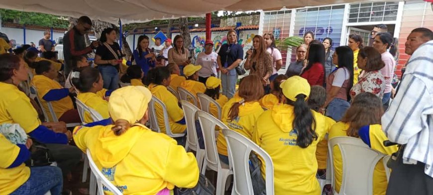 Prevención, cuidado y amor propio para las mujeres del Barrido Manual de Maracaibo