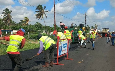 Gobernador Caldera: Antes de Navidad la Guajira venezolana tendrá asfaltada 70 kilómetros de vialidad