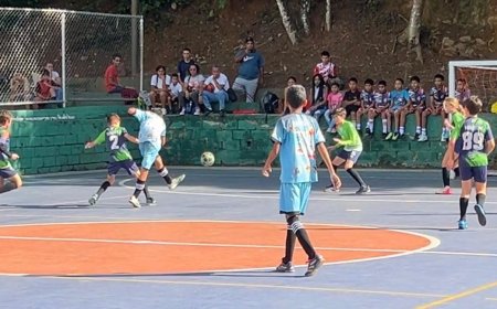 Efisanp goleó en la Copa Navidad Futsal en La Concha