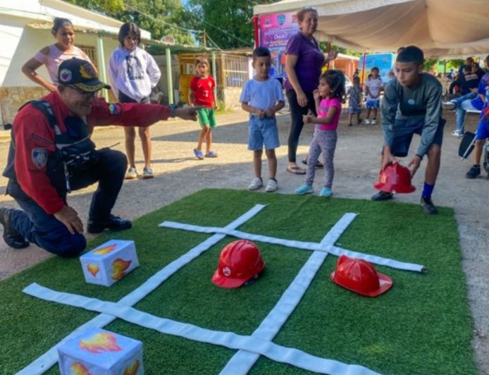 MARACAIBO: Alcaldía hizo felices a más de 300 niños con juegos, seguridad y salud