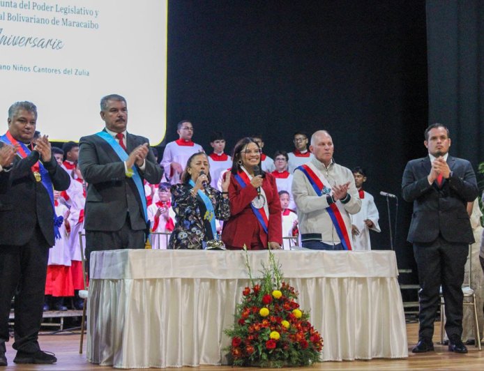 “Un legado educativo-cultural”: alcalde Di Martino en los 50 años de Niños Cantores del Zulia