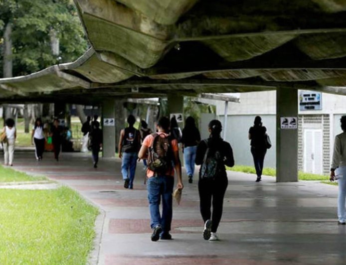 Aclarando por qué es Día de todos los estudiantes...