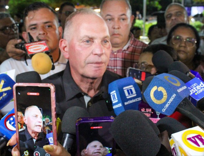 Di Martino denunció a empresa privada de autos que casi deja sin luz a 3 estados