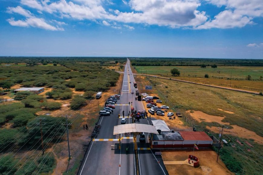 LA CAÑADA: Gobernador Caldera reinauguró 6 kilómetros del Corredor Vial Hugo Chávez